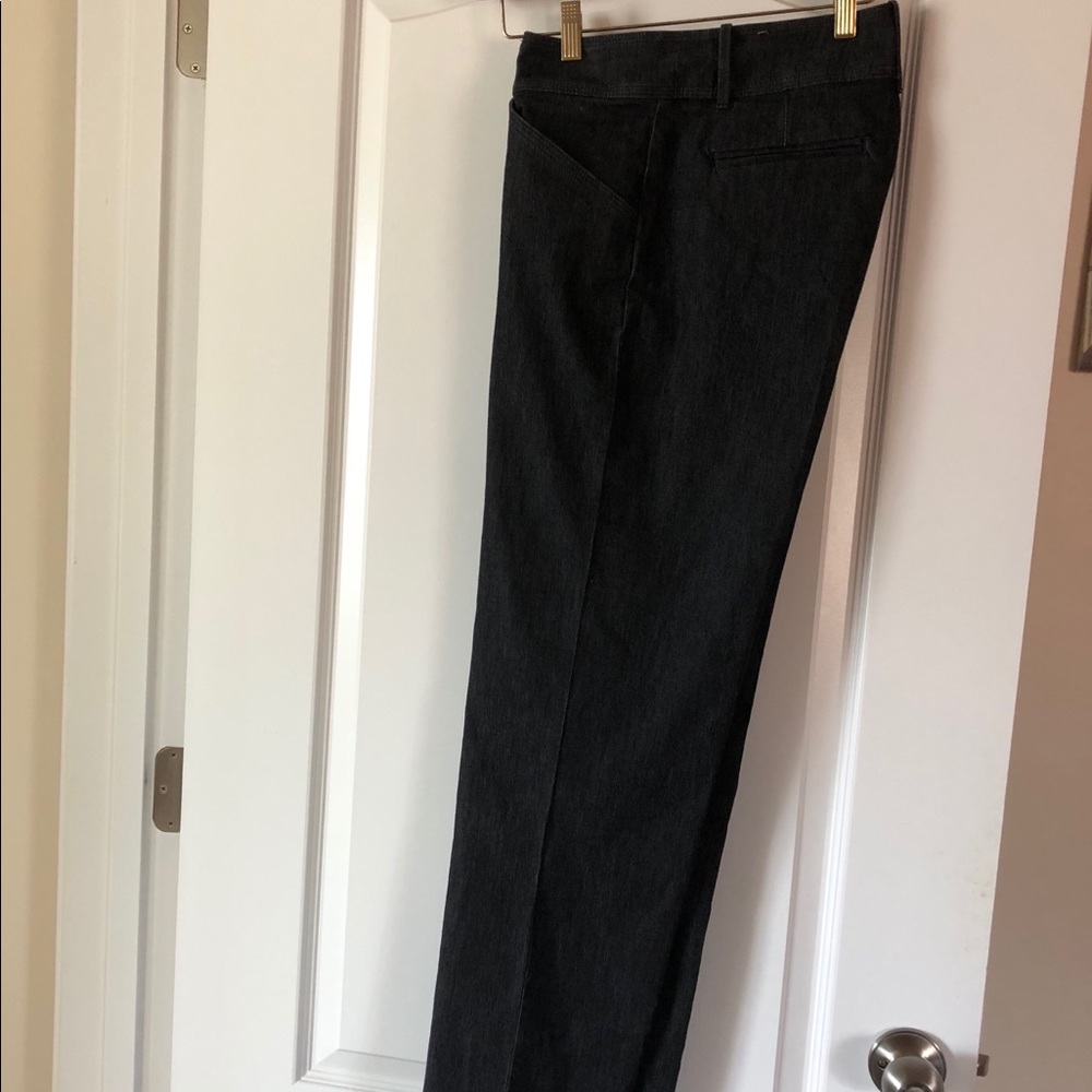 Lee Women’s natural straight leg jeans size 6